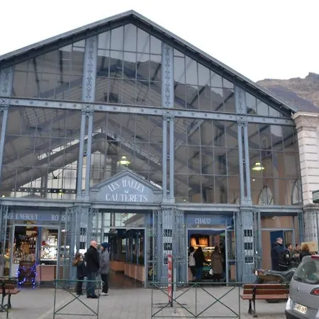 4 Personnes Pied Telecabine Petit Vignemale